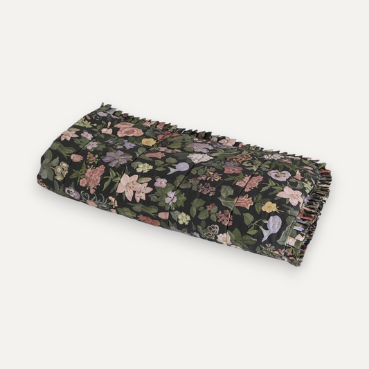 Black Gothic Floral Cotton Sateen Quilt