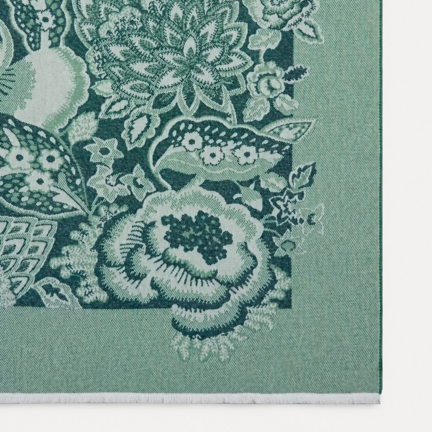Green Stylised Floral Wool Throw